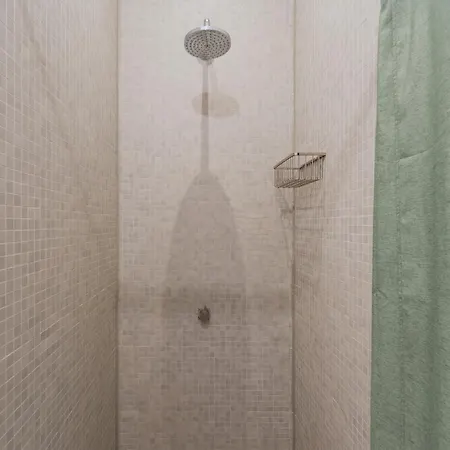 アパート Spacious In Kreuzberg *