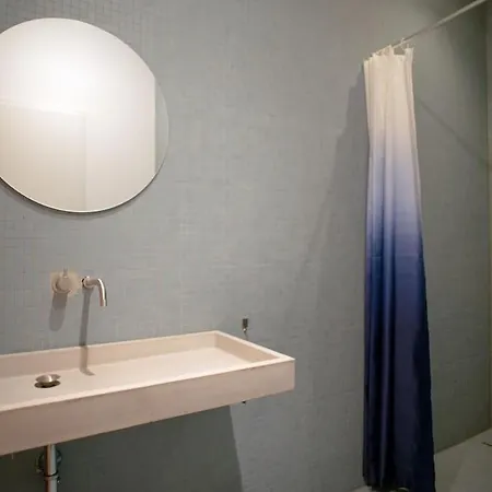 Spacious In Kreuzberg Apartament *