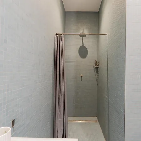 Apartament Spacious In Kreuzberg Berlin