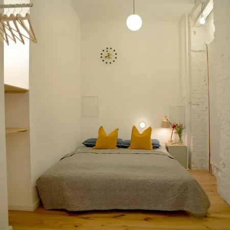 Spacious In Kreuzberg Berlin